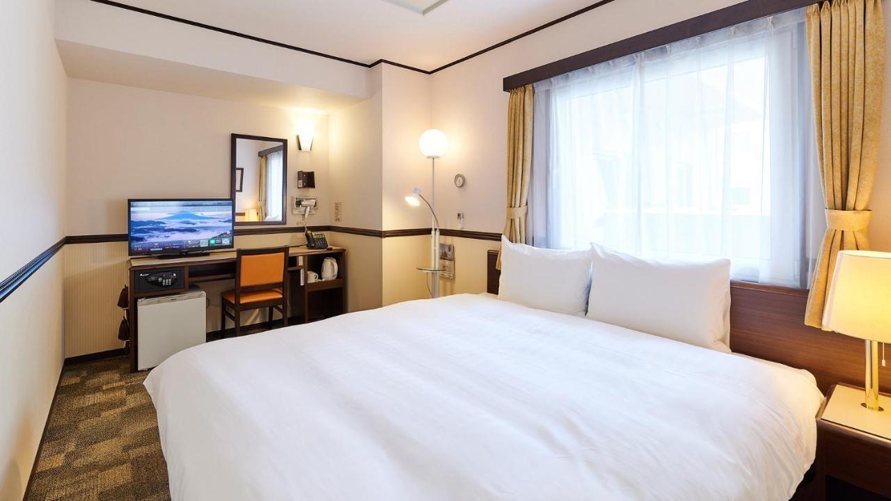 Toyoko Inn Gumma Isesaki Ekimae Exterior foto